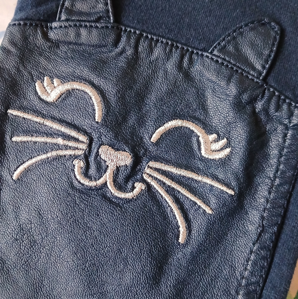 🔵🔵Ornate Stitching Blue Denim